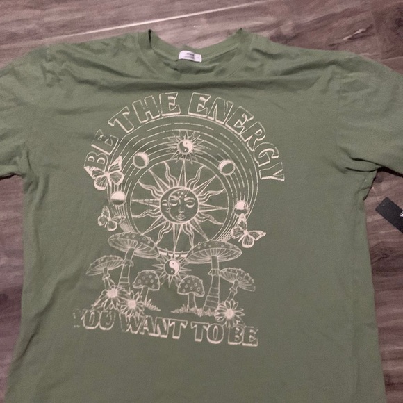 US Women’s L , Ardenes brand , T-shirt - Picture 1 of 5